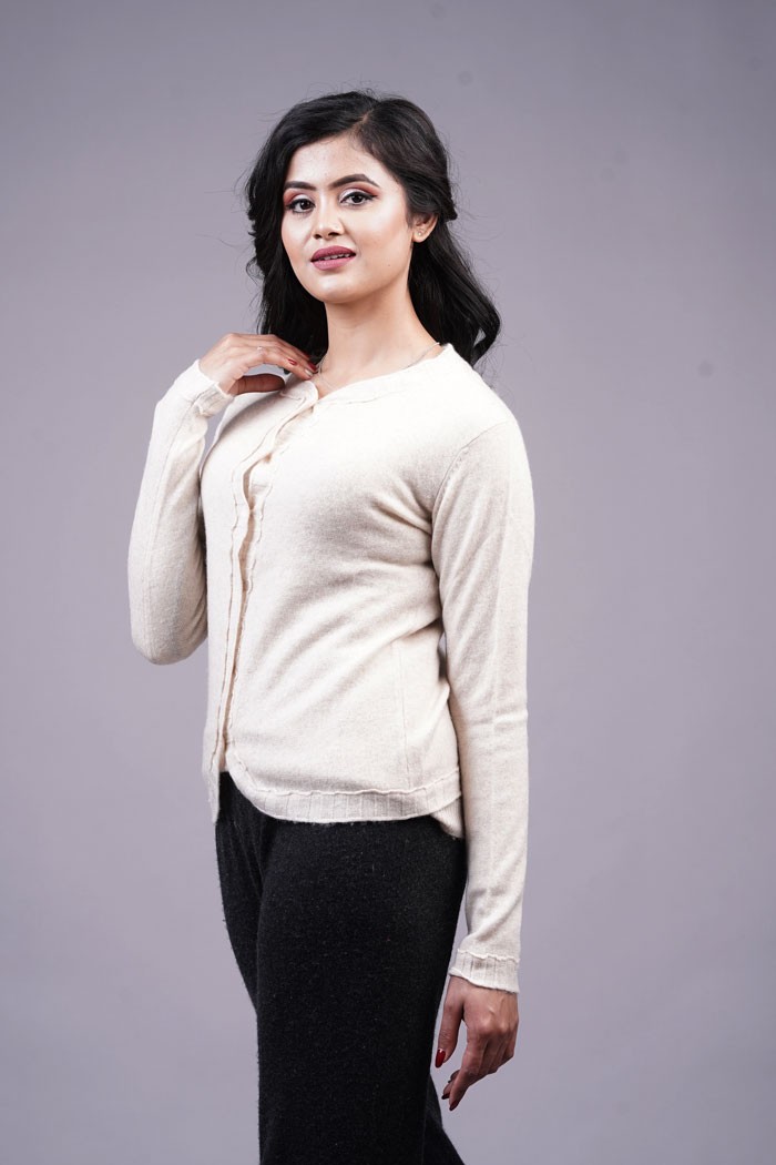 100% Pure Cashmere V-Cardigan